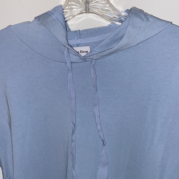 The Drop Sweatshirt Dress w/ hoodie and pockets in size XS, good used condition - Picture 8 of 10